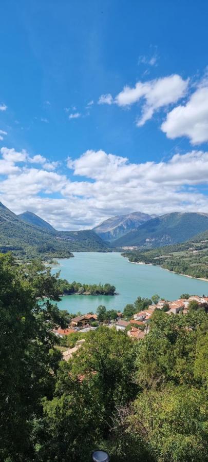Casa Vacanze Al Castello Villetta Barrea Dış mekan fotoğraf